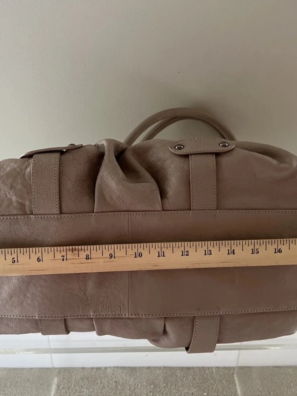 Crown Vintage Tan Leather Structureded Womens Handbag